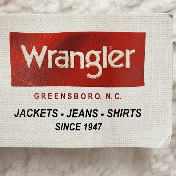 Wrangler Men's Long Sleeve Epic Soft Woven Shirt - L - Picture 7 of 7